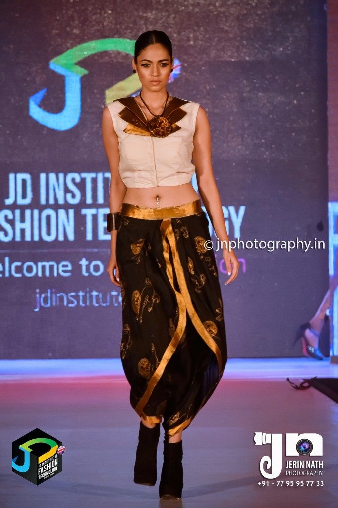 Strings Attached by Kavyashree Gangadhar: JD Annual Design Awards 2014 Photo Courtesy : Jerin Nath  - set 3 4 682x1024 1 682x1024 - ‘Strings Attached’ by Kavyashree Gangadhar: JD Annual Design Awards 2014