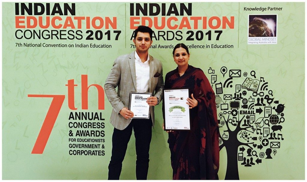 Best Vocational Education Institute of the Year best vocational education institute of the year - JD Institute of Fashion Technology Receives Indian Education Congress Award 1024x607 - Best Vocational Education Institute of the Year – Fashion Design