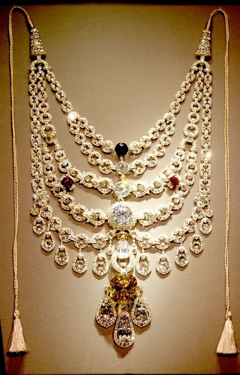 The Curated list of Top 10 vintage royal pieces curated list of top 10 vintage royal pieces - Curated list 1 - The Curated list of Top 10 vintage royal pieces of Jewellery of India