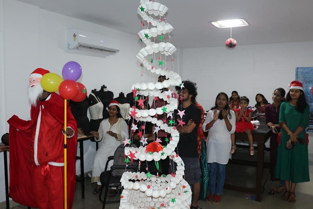 CHRISTMAS CELEBRATIONS 2018 at JD INSTITUTE OF FASHION TECHNOLOY, KOCHI christmas celebrations 2018 - Christmas Celebrations On the go - CHRISTMAS CELEBRATIONS 2018 at JD INSTITUTE OF FASHION TECHNOLOY, KOCHI