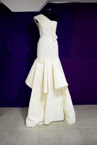 draping - DSC0578 640x480 - THE FINE ART OF FASHION DRAPING – FROM CONCEPT TO CREATION  