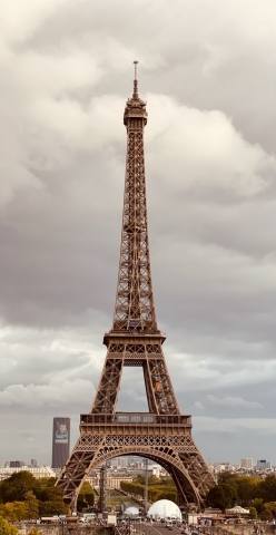 jd imagination journey - The iconic Eiffel Tower tour 640x480 - JD IMAGINATION JOURNEY LONDON-PARIS September 2019