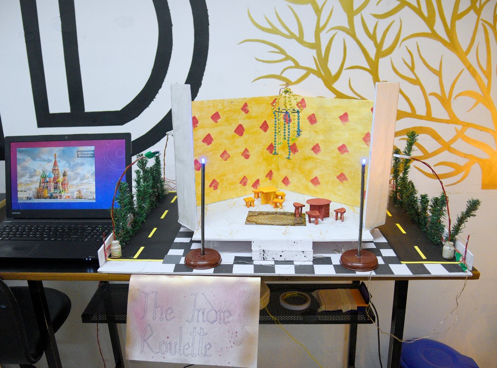 students of interior design display miniature retail space layouts - STUDENTS OF INTERIOR DESIGN DISPLAY MINIATURE RETAIL SPACE LAYOUTS 13 - STUDENTS OF INTERIOR DESIGN DISPLAY MINIATURE RETAIL SPACE LAYOUTS