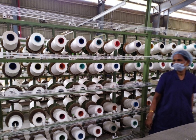 spinning and weaving mill - A FIRST HAND INSIGHT ABOUT PRODUCTION SPIINING AND WEAVING 12 640x480 - A FIRST HAND INSIGHT ABOUT PRODUCTION, SPINNING AND WEAVING