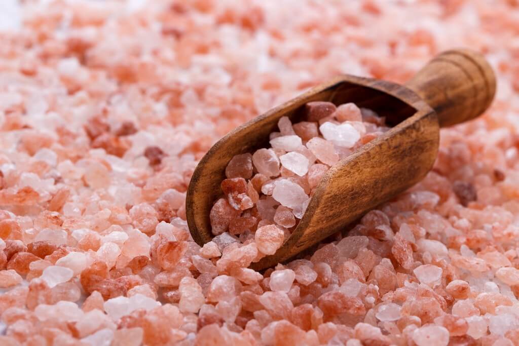 Himalayan pink salt: Benefits for your beauty and health himalayan pink salt - Himalayan pink salt Benefits for your beauty and health 3 - Himalayan pink salt: Benefits for your beauty and health 