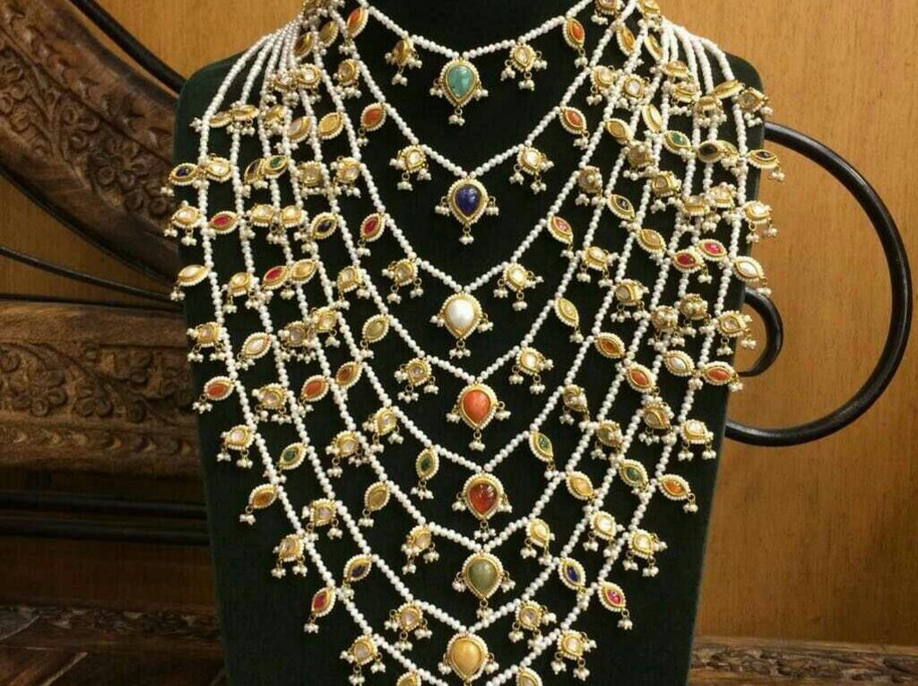 Traditional Indian Jewellery: History And Significance traditional indian jewellery - Traditional Indian Jewellery History And Significance 14 - Traditional Indian Jewellery: History And Significance 