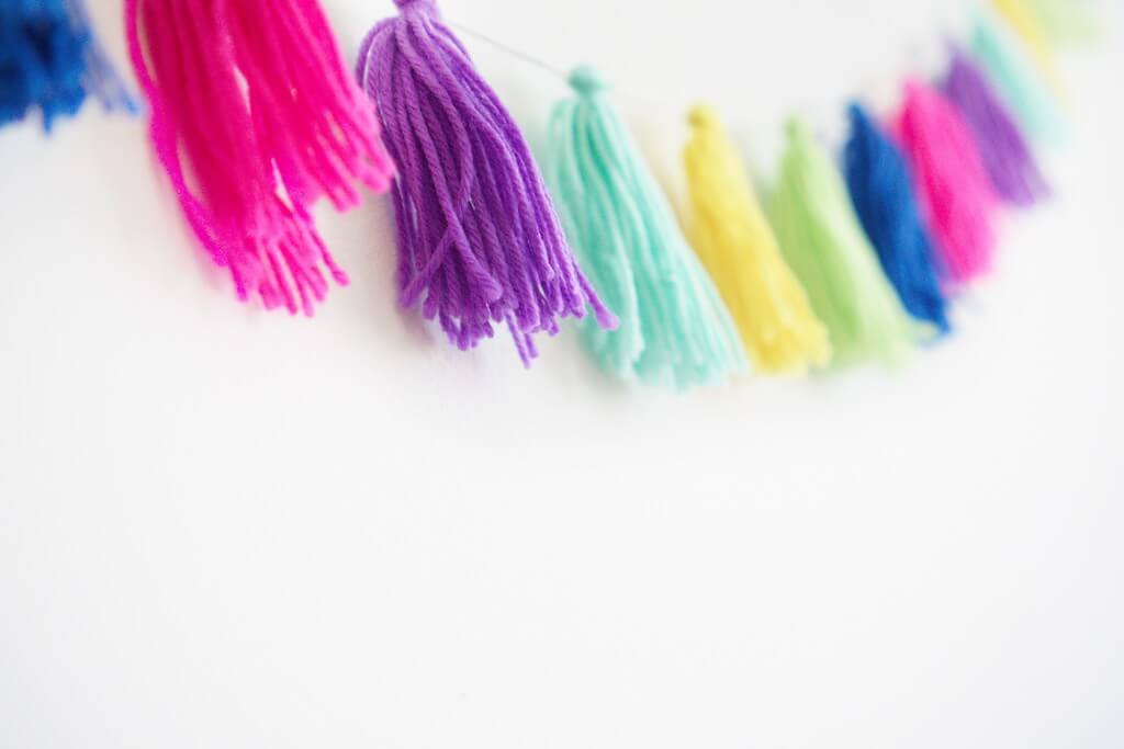 How to use tassels in home decor? tassels - How to use tassels in home decor 3 - How to use tassels in home decor?