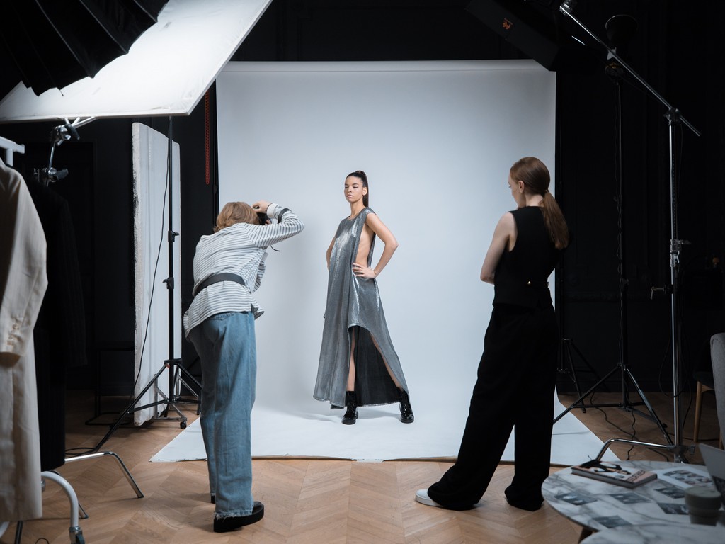 Learn How to Become Fashion Photographer and Break into Glamour World (2) how to become fashion photographer - Learn How to Become Fashion Photographer and Break into Glamour World 2 - Learn How to Become Fashion Photographer and Break into Glamour World