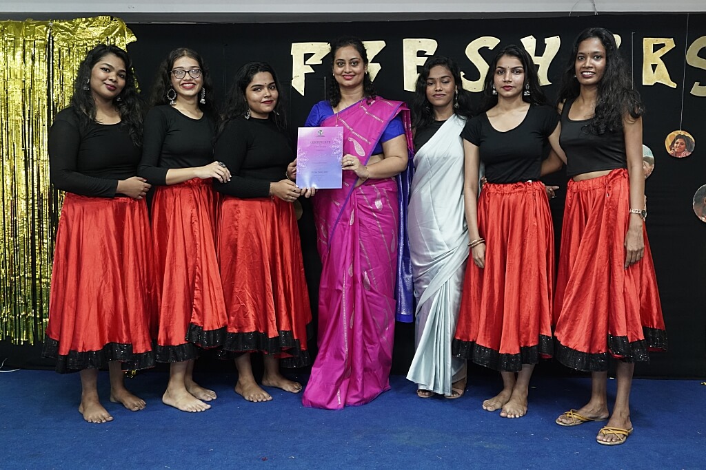 Unveiling the Stars JD Institute's Spectacular Talents Day and Freshers Day Celebrations (9)