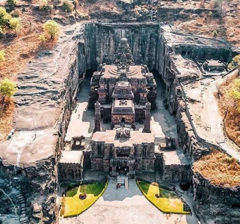 kailsha temple