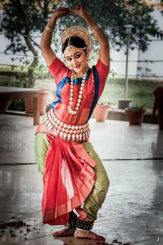 Drapes in India Through Dance Forms Unraveling the Elegance (3)  - Drapes in India Through Dance Forms Unraveling the Elegance 3 -