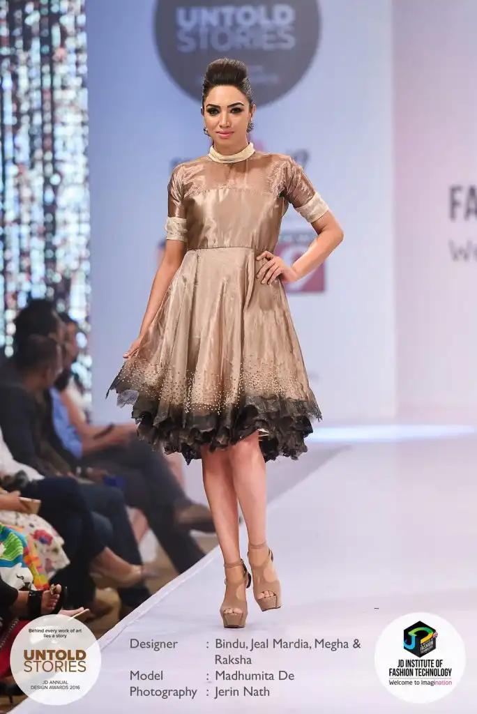 JD Annual Design Awards 2016 – Untold Stories : “SMOULDER” Designers : Bindu, Jeal Mardia, Megha & Raksha Photography : Jerin Nath