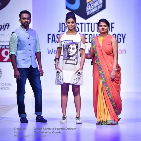JD Annual Design Awards 2016 – Untold Stories : “NEEDLED EMOTIONS” Designers : Dinesh Kumar & Soumali Debnath Photography : Jerin Nath
