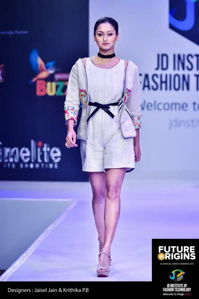 Closet Queen - Future Origin - JD Annual Design Awards 2017 | Photography : Jerin Nath closet queen - Closet Queen Future Origin JD Annual Design Awards 2017 12 683x1024 - Closet Queen – Future Origin – JD Annual Design Awards 2017