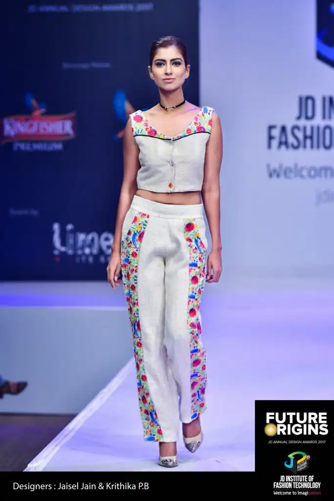 Closet Queen - Future Origin - JD Annual Design Awards 2017 | Photography : Jerin Nath closet queen - Closet Queen Future Origin JD Annual Design Awards 2017 13 683x1024 - Closet Queen – Future Origin – JD Annual Design Awards 2017