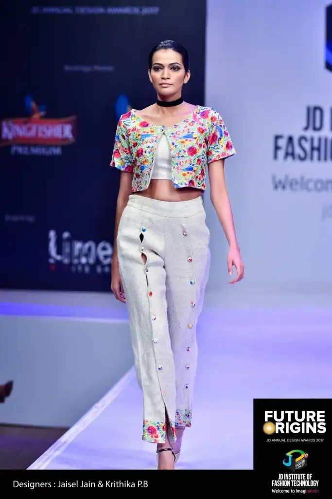 Closet Queen - Future Origin - JD Annual Design Awards 2017 | Photography : Jerin Nath closet queen - Closet Queen Future Origin JD Annual Design Awards 2017 7 683x1024 - Closet Queen – Future Origin – JD Annual Design Awards 2017