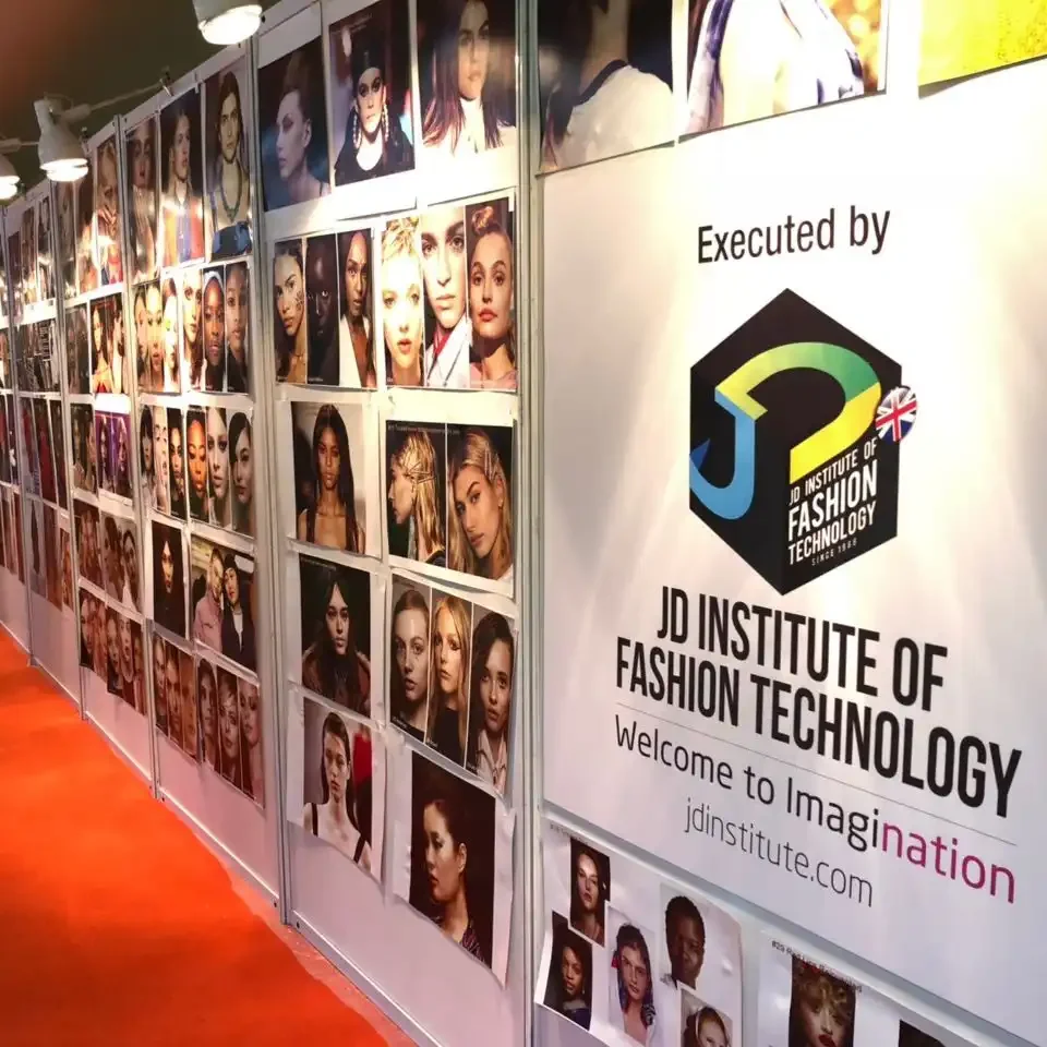 TREND PAVILION1