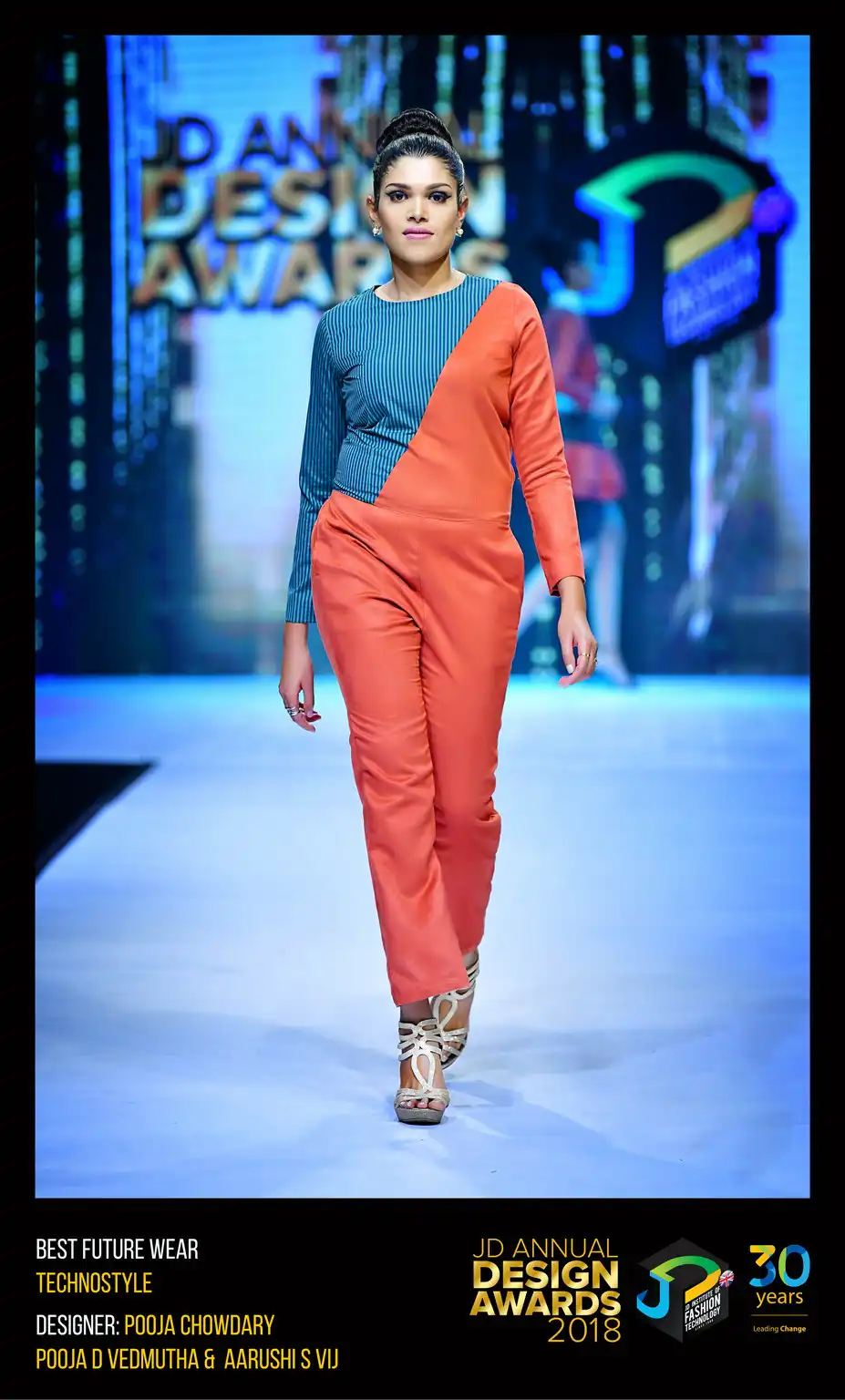 Techno style – Change – JD Annual Design Awards 2018 | Designer: M. Pooja, Pooja.D | Photography : Jerin Nath (@jerin_nath)