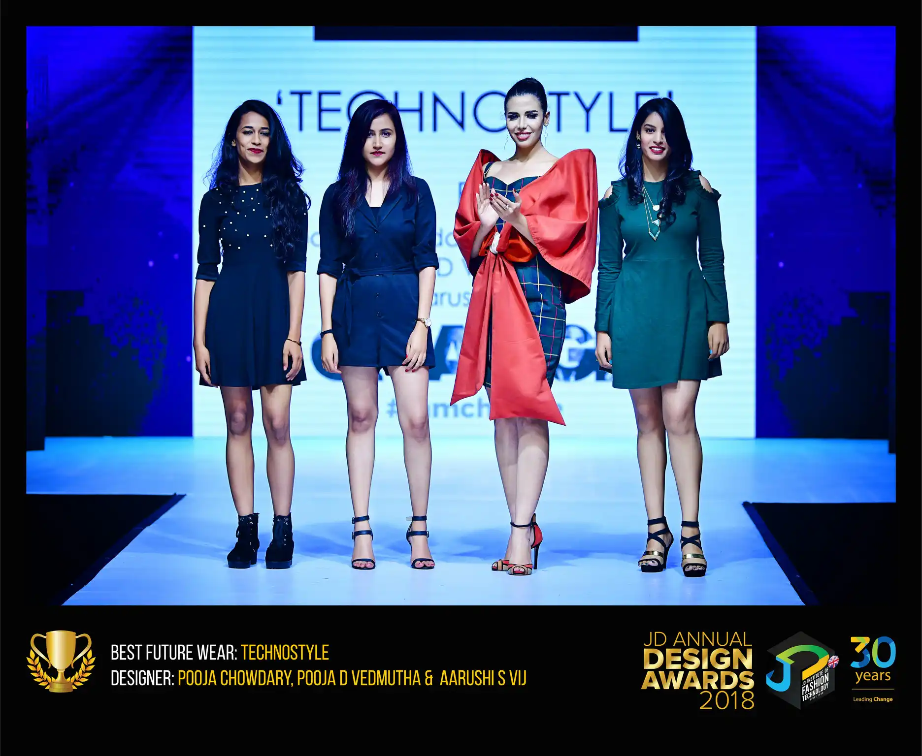 Techno style – Change – JD Annual Design Awards 2018 | Designer: M. Pooja, Pooja.D | Photography : Jerin Nath (@jerin_nath)