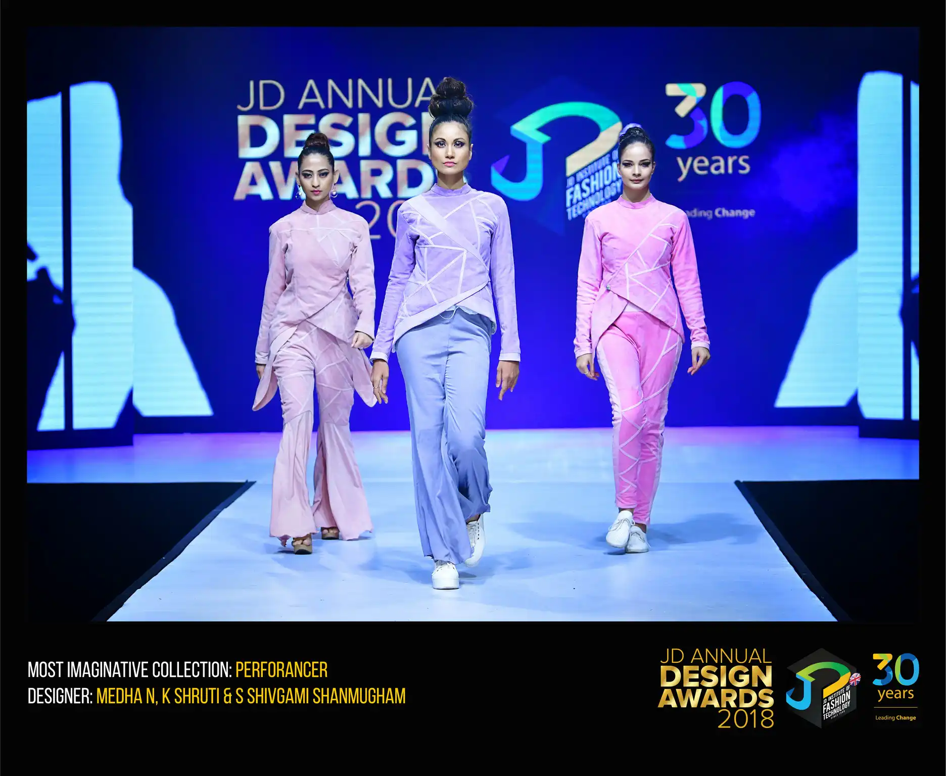 Perforancer – Change – JD Annual Design Awards 2018 | Designer: Sohinee, Ravina and Varsha | Photography : Jerin Nath (@jerin_nath)