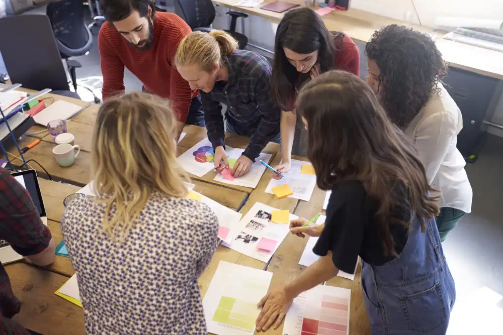 Your way to becoming a Creative Director in a Fashion Design Brand