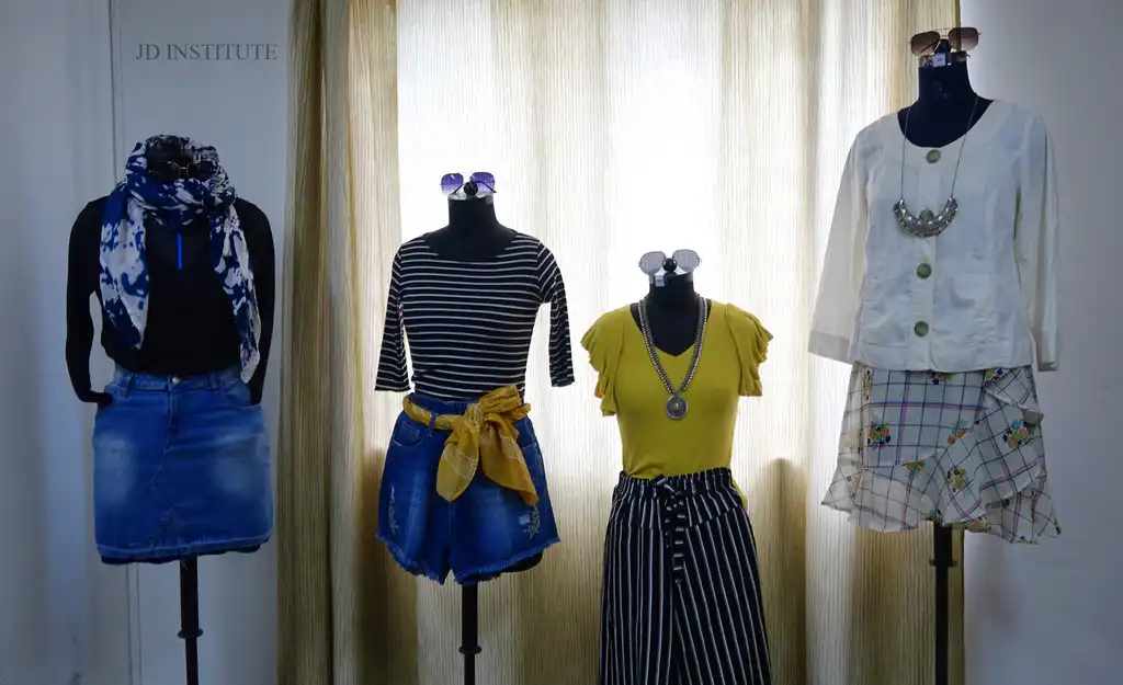 Workshop on Wardrobe Styling | JD Institute