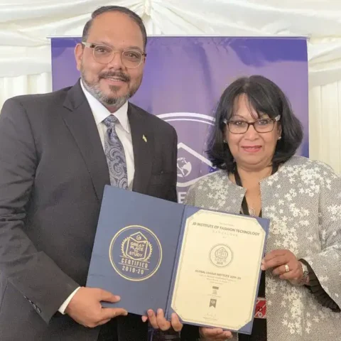 JD Institute receives ‘The Global League Institute’ by Great Place to Study, London (3)