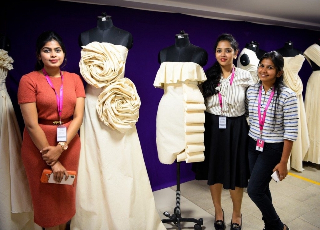 _DSC0478 draping - DSC0478 1024x736 640x480 - THE FINE ART OF FASHION DRAPING – FROM CONCEPT TO CREATION