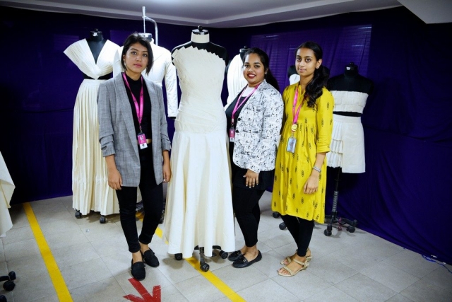_DSC0523 draping - DSC0523 1024x683 640x480 - THE FINE ART OF FASHION DRAPING – FROM CONCEPT TO CREATION