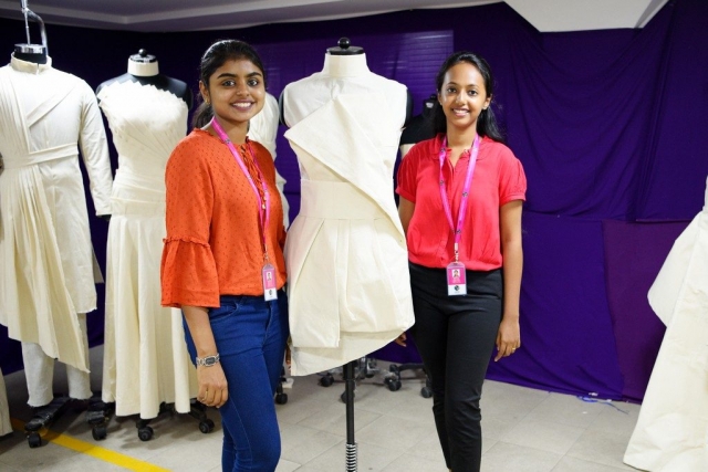_DSC0530 draping - DSC0530 1024x683 640x480 - THE FINE ART OF FASHION DRAPING – FROM CONCEPT TO CREATION