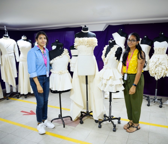_DSC0548 draping - DSC0548 640x480 - THE FINE ART OF FASHION DRAPING – FROM CONCEPT TO CREATION
