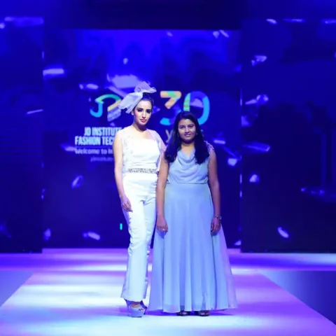 MARIÉE EN CRISTAL –JD Annual Design Awards 2019 Fashion Design (11)