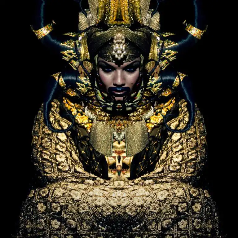 SELF EXPRESSION THROUGH NON-CONFORMITY IN FASHION (3)