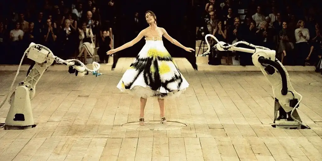 TECHNOLOGY CREATING A RUNWAY REVOLUTION