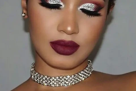 Glitter makeup