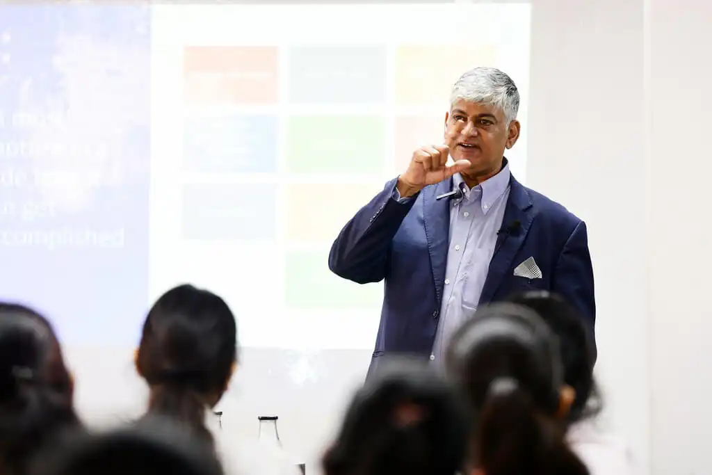 Leadership in Fashion: CONV. CONVERSATIONS with Thomas Varghese