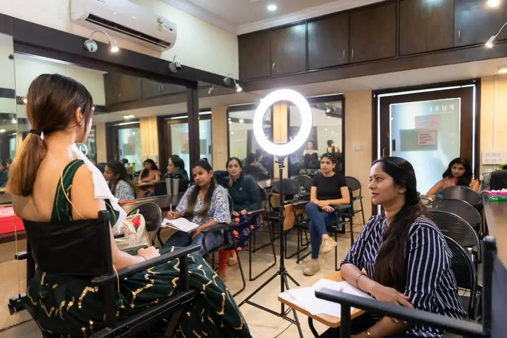 Muslim Bridal Look Lecture by guest Faculty – Ms. Naina Singh