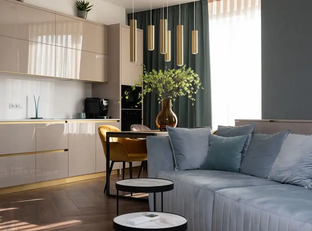 How to make a small room look bigger?
