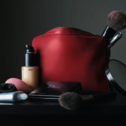 MAKEUP PRODUCTS: WHEN TO SPLURGE AND WHEN TO SAVE?