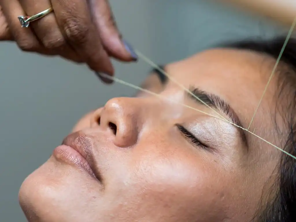 GROOMING EYEBROWS: WAYS TO GROOM EYEBROWS