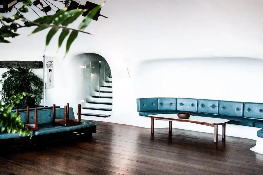 Types of stairs seen in interior design