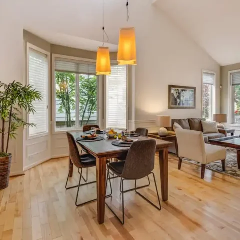 5 ways to style your dining table
