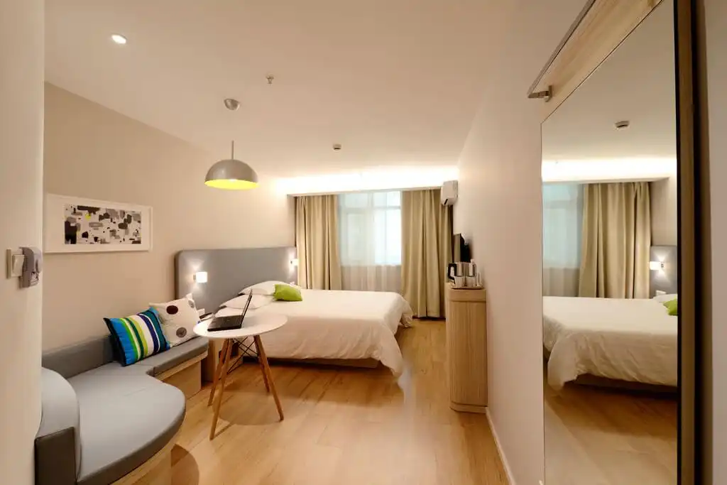 How to design the perfect living room?