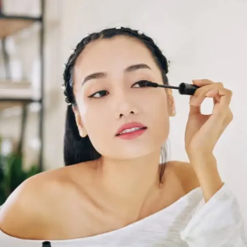 Puppy eyeliner: The Korean makeup trend everyone is talking about