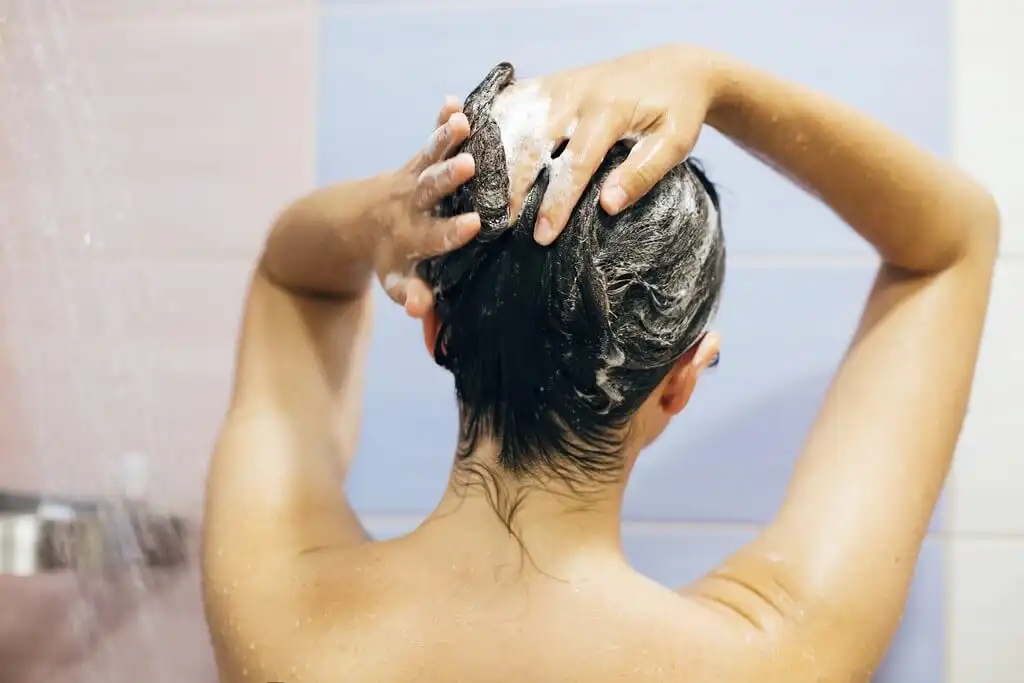Monsoon Hair Care Tips: Frizzy Who?