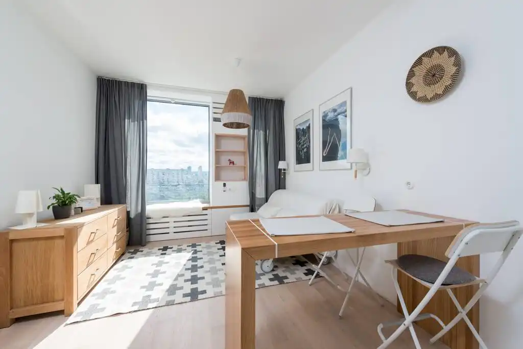 Benefits of wooden furniture in interior design
