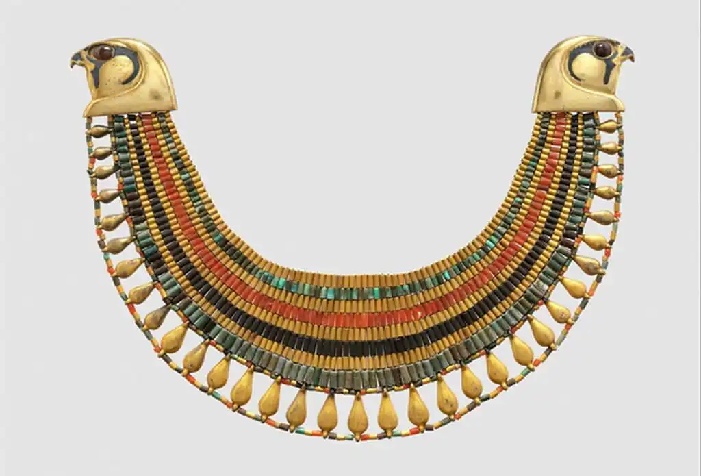 Necklaces – A brief history