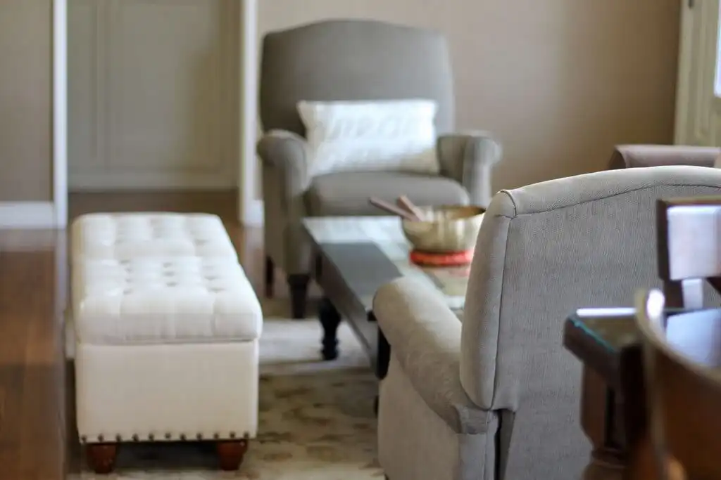 Ottoman: Uses of ottoman in interior design
