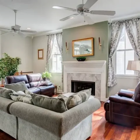 Curtains vs drapes: How are the two different?