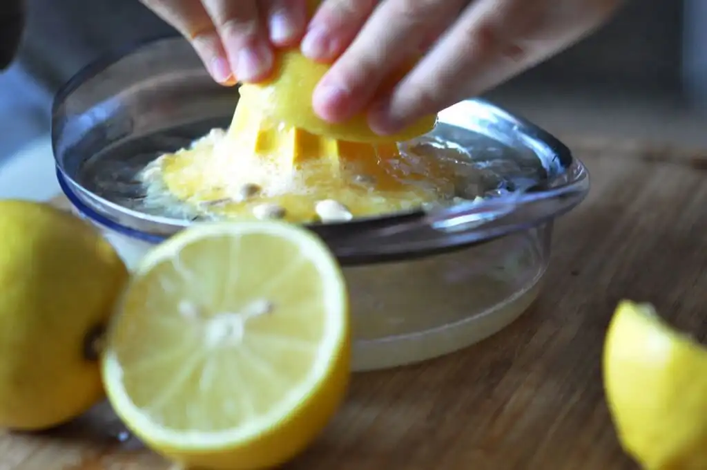 Oily scalp: Home remedies to treat greasy hair